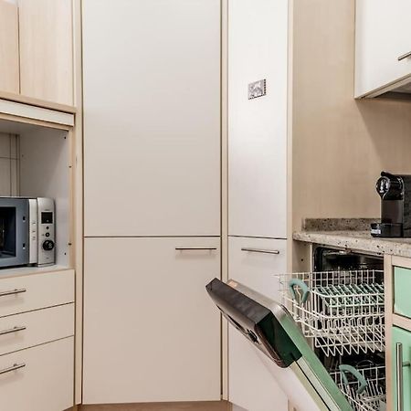 Tiburtina White House Apartment โรม ภายนอก รูปภาพ