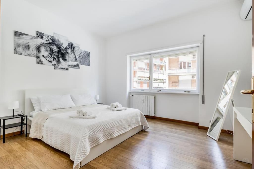 Tiburtina White House Apartment โรม ภายนอก รูปภาพ